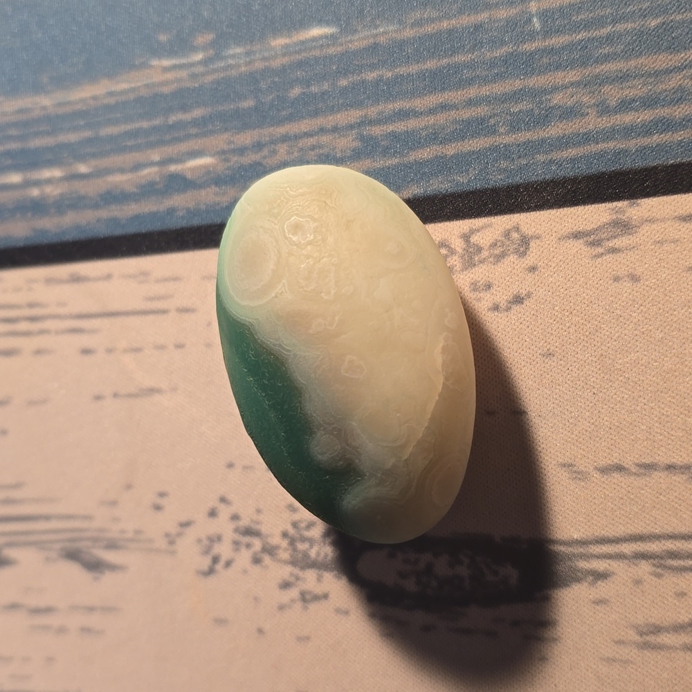 Gobi Stone - Picture 2 of 2